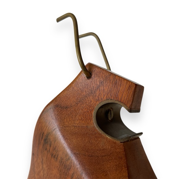 Wooden Bull Bottle Opener - Picture 5 of 6